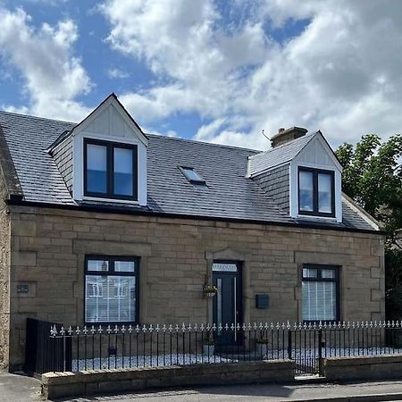 Fantastic Home In Brightons, Falkirk. Polmont Экстерьер фото